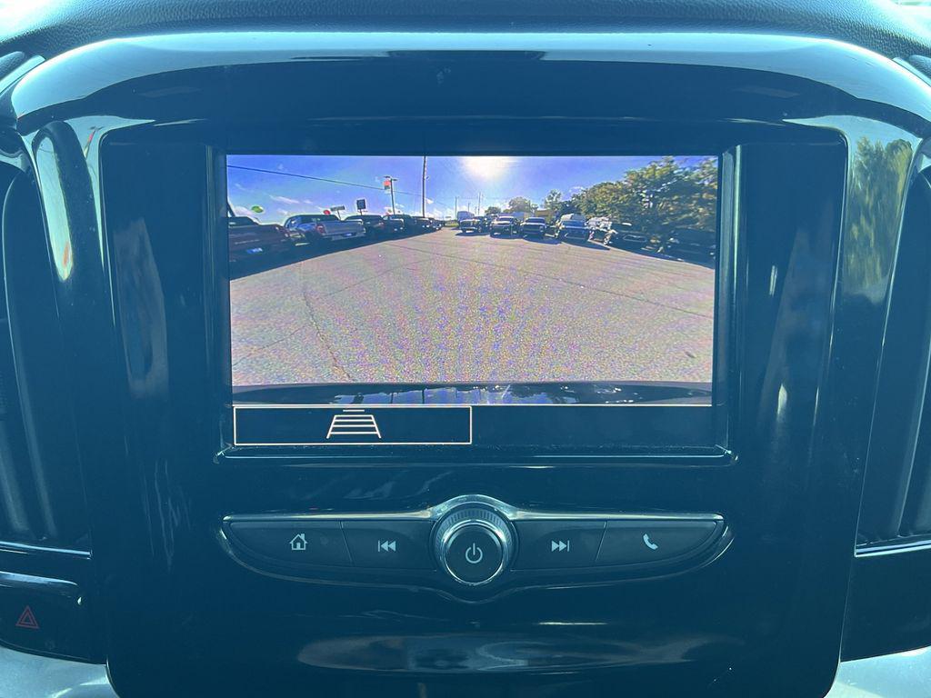 used 2022 Chevrolet Traverse car, priced at $24,999