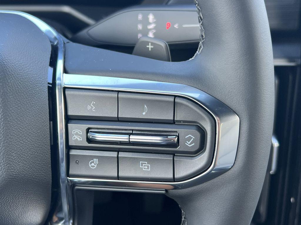 new 2025 GMC Acadia car, priced at $46,498