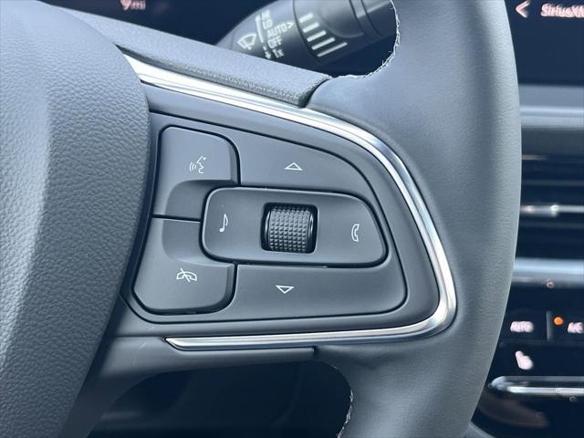 new 2025 Buick Envista car, priced at $32,185