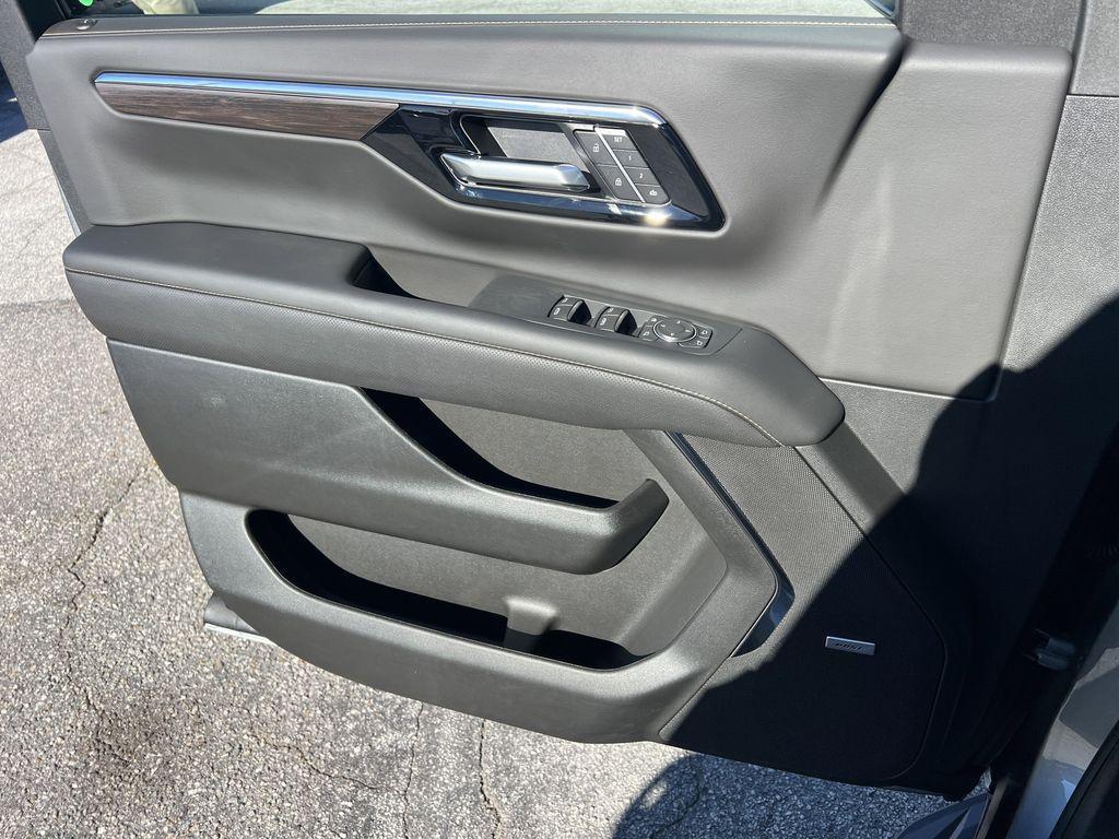 new 2026 Chevrolet Tahoe car, priced at $83,114