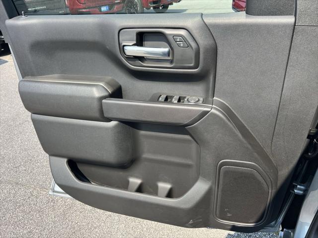 new 2025 GMC Sierra 1500 car, priced at $46,758