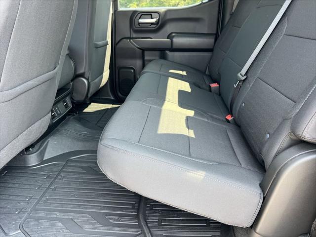 new 2025 GMC Sierra 1500 car, priced at $46,758