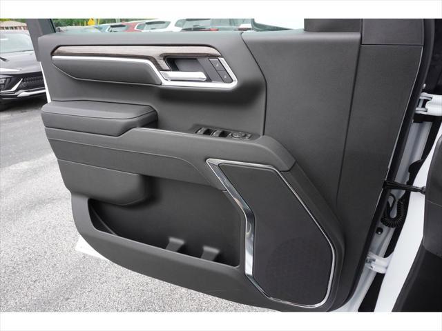 new 2025 GMC Sierra 1500 car, priced at $55,095