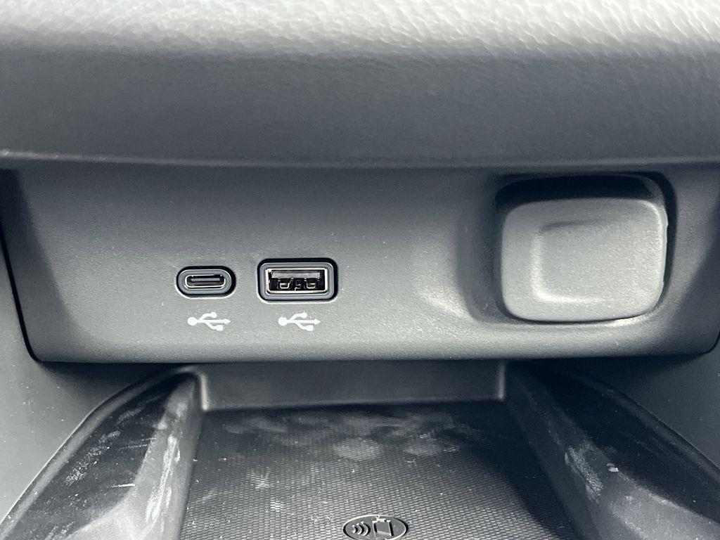 new 2026 Buick Envista car, priced at $27,788