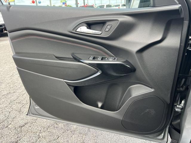 new 2025 Chevrolet Trax car, priced at $29,690