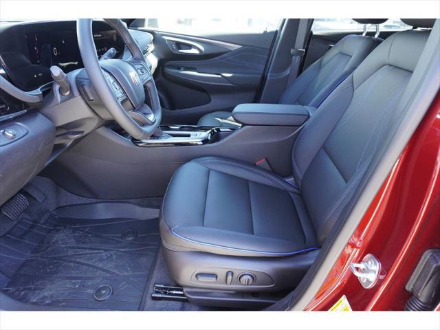 new 2025 Buick Envista car, priced at $28,625