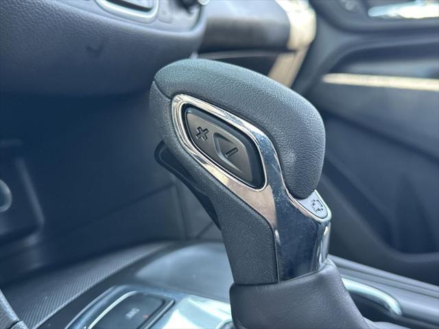 used 2023 Chevrolet Equinox car, priced at $23,999