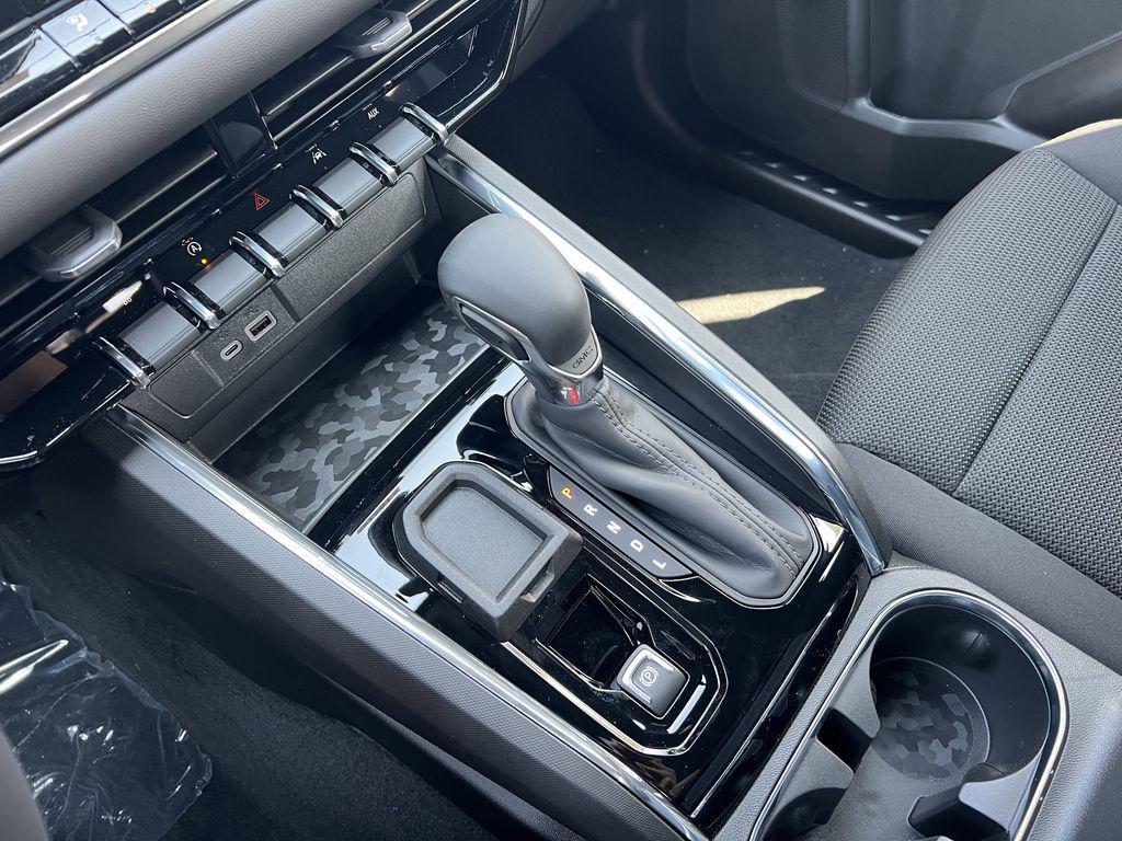 new 2025 GMC Canyon car, priced at $41,235