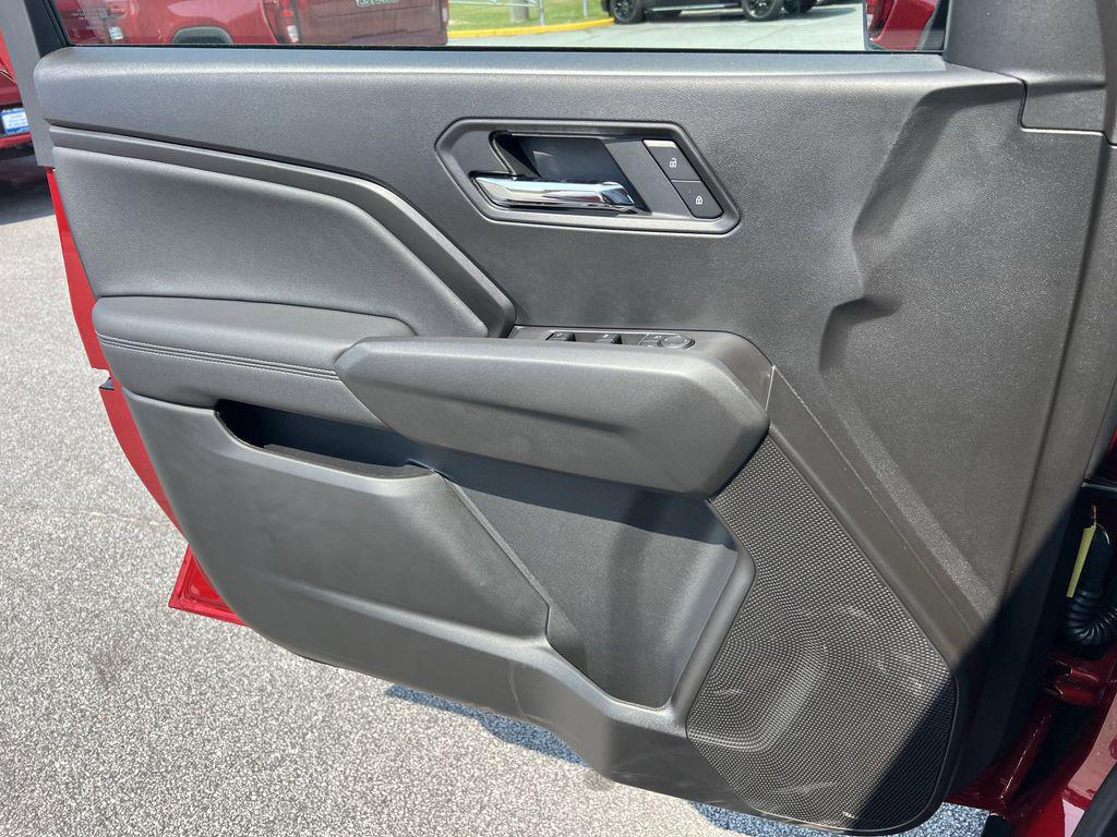 new 2025 GMC Canyon car, priced at $41,235
