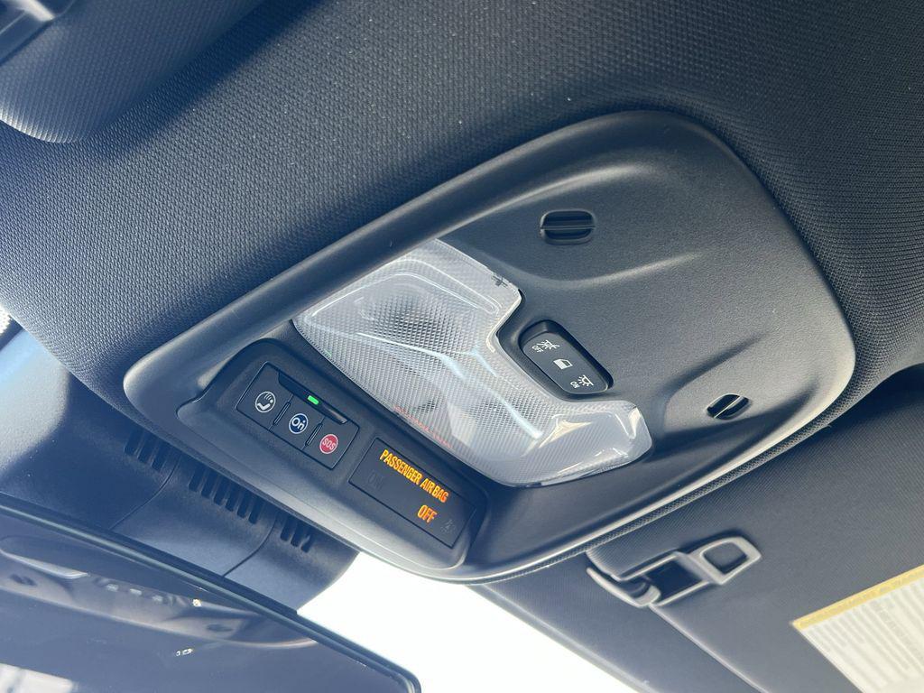 new 2025 GMC Canyon car, priced at $41,235