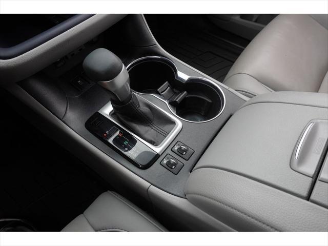 used 2019 Toyota Highlander car, priced at $25,999
