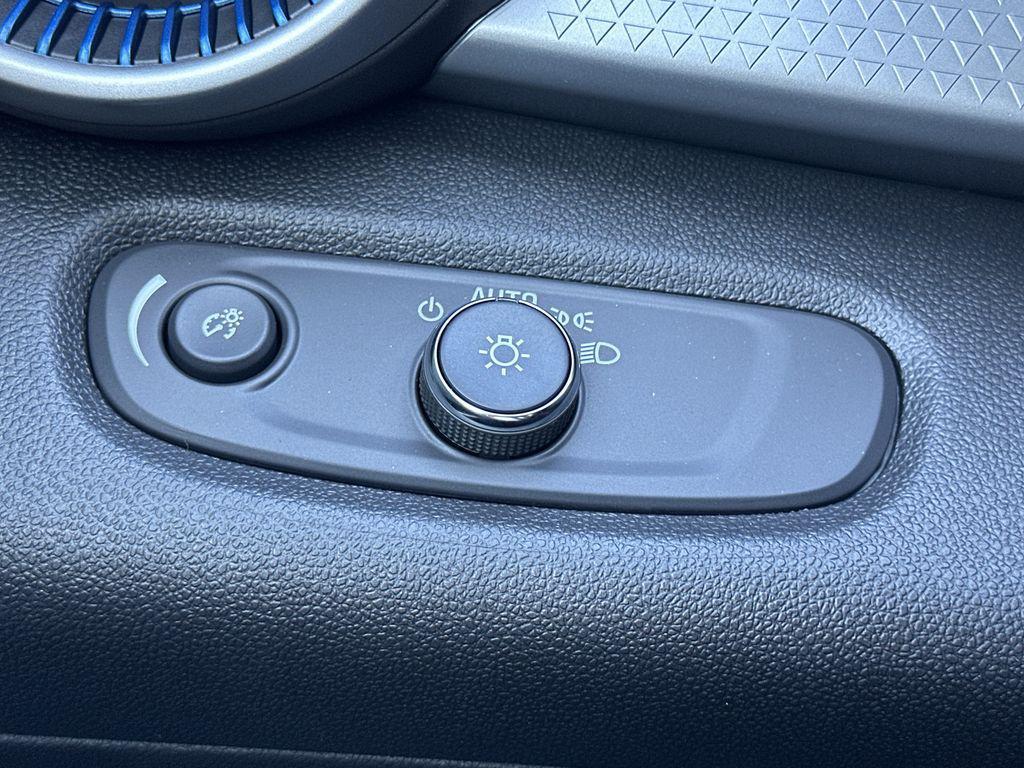 new 2026 Chevrolet Trax car, priced at $22,995