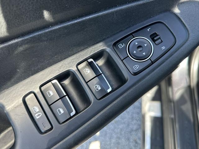 used 2022 Hyundai Santa Fe car, priced at $23,999