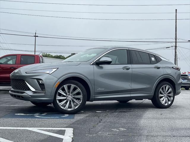 new 2025 Buick Envista car, priced at $34,585