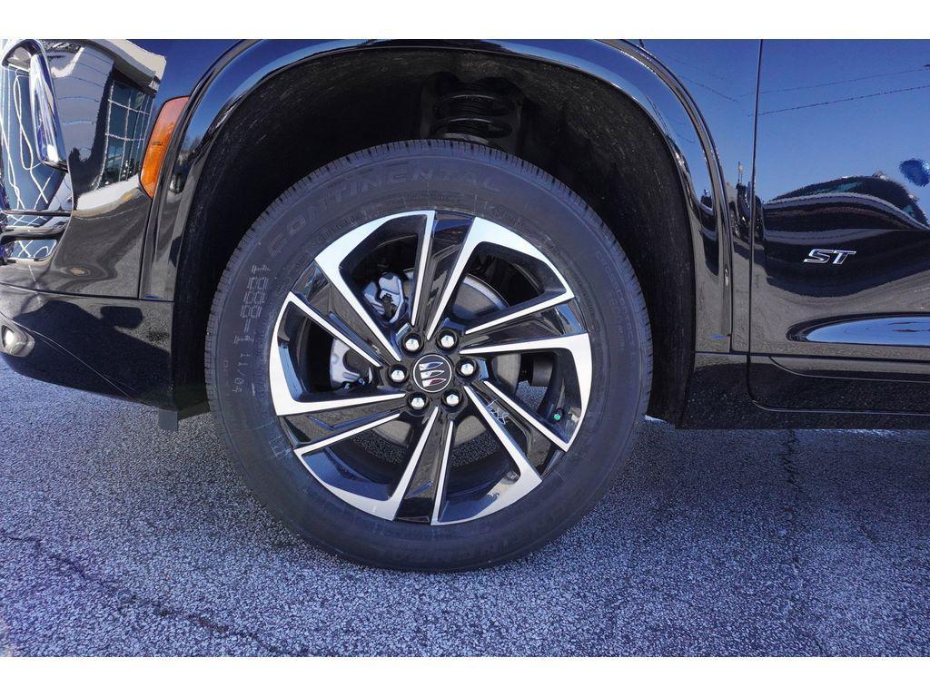 new 2025 Buick Enclave car, priced at $45,879