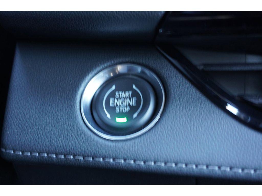 new 2025 Buick Enclave car, priced at $45,879