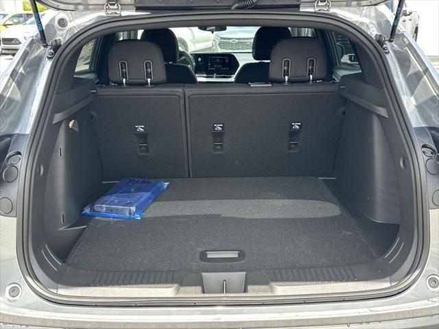 new 2025 Chevrolet Trax car, priced at $27,985