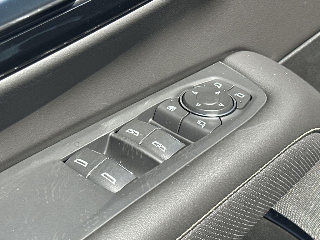 new 2025 Chevrolet Suburban car, priced at $82,179