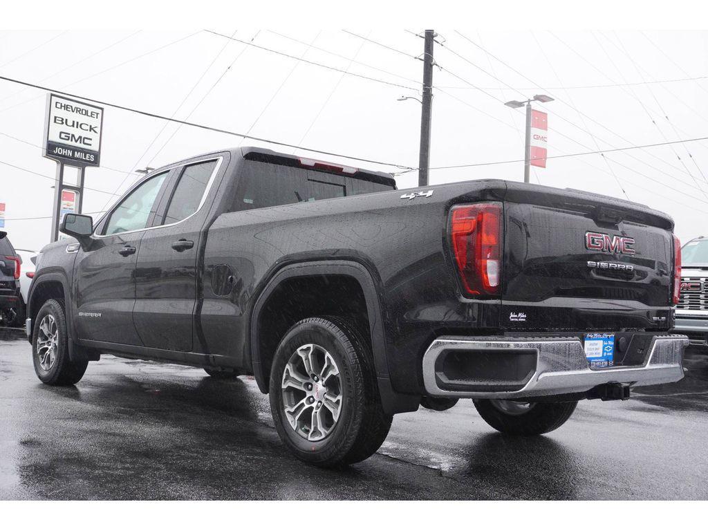new 2025 GMC Sierra 1500 car, priced at $45,487