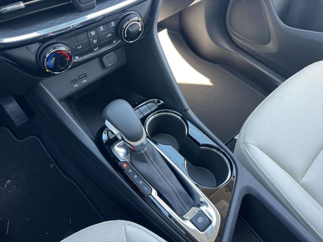 new 2025 Buick Encore GX car, priced at $30,385
