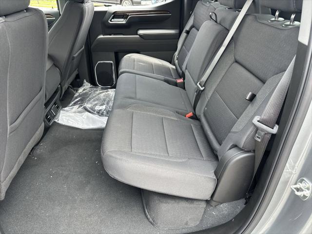new 2025 GMC Sierra 1500 car, priced at $54,640