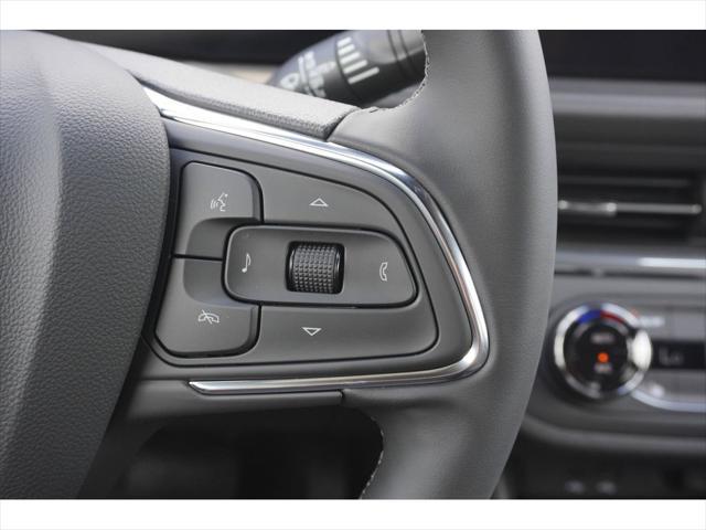 new 2025 Buick Envista car, priced at $27,455
