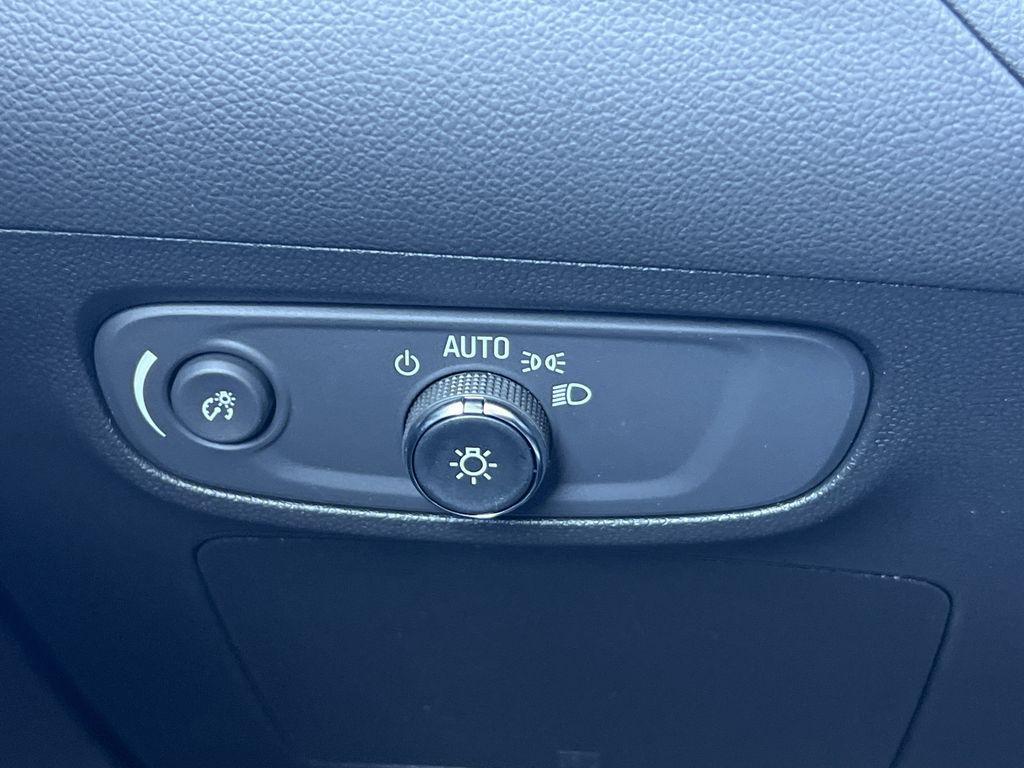 new 2026 Buick Encore GX car, priced at $29,280