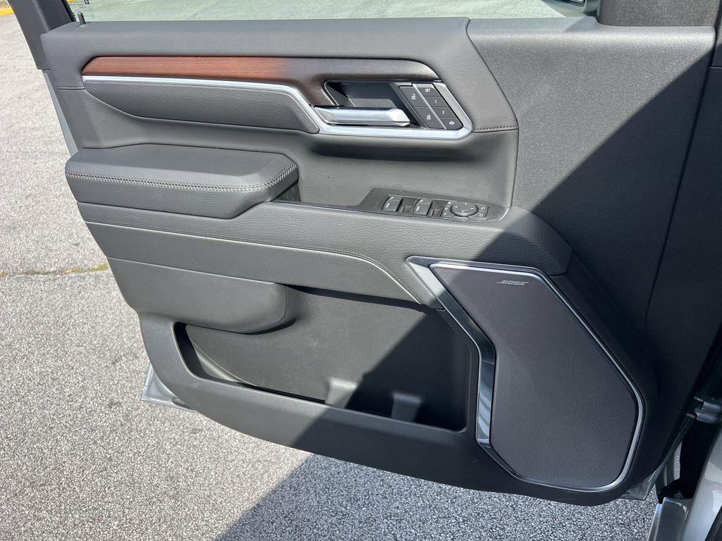 new 2025 GMC Sierra 2500 car, priced at $88,254