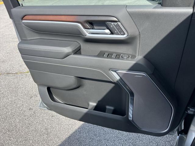 new 2025 GMC Sierra 2500 car, priced at $90,254
