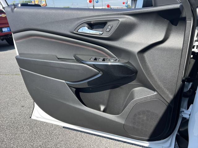 new 2025 Chevrolet Trax car, priced at $30,585