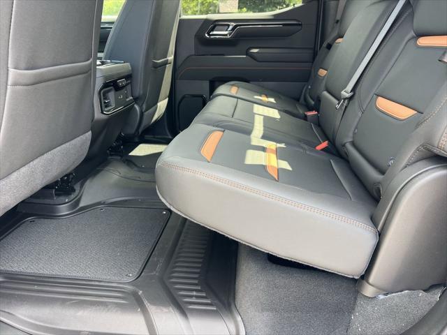 new 2025 GMC Sierra 1500 car, priced at $77,155