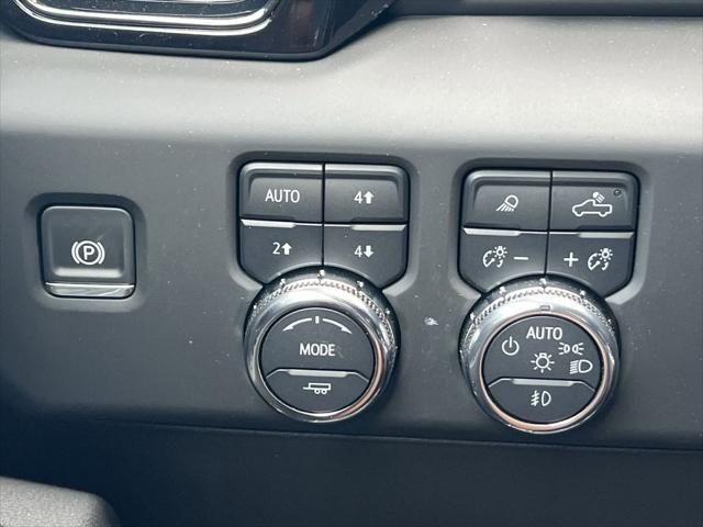 new 2025 GMC Sierra 1500 car, priced at $77,155