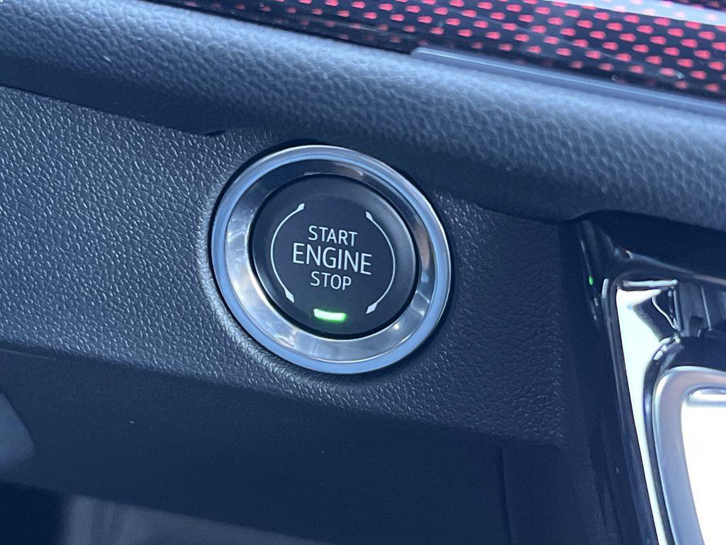 new 2026 Chevrolet Traverse car, priced at $59,519