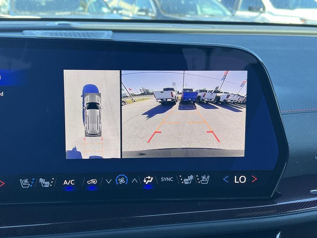 new 2026 Chevrolet Traverse car, priced at $59,519