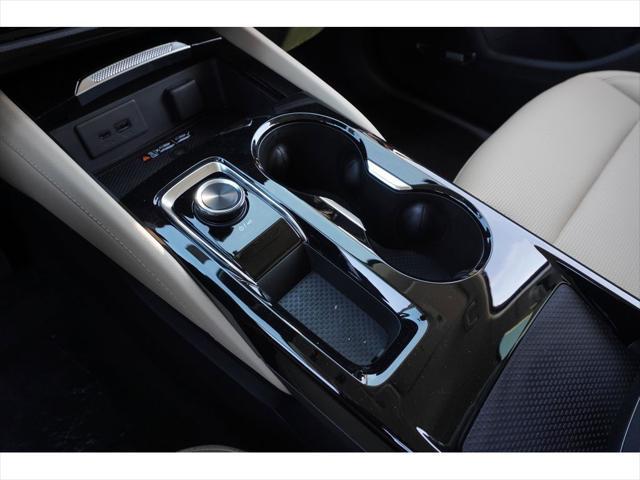 new 2025 Buick Envision car, priced at $38,390