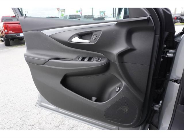 new 2025 Buick Envista car, priced at $27,130