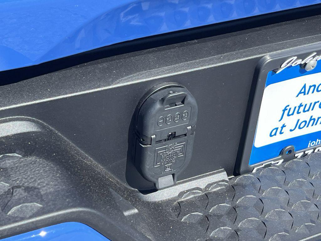 new 2026 GMC Canyon car, priced at $44,125