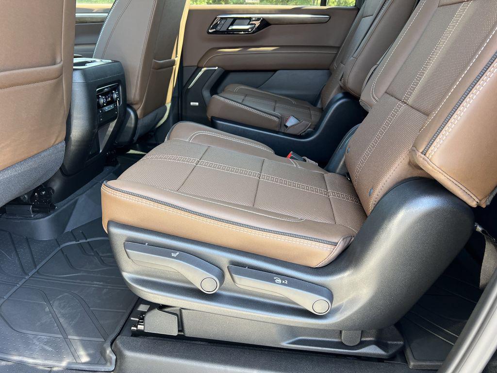 new 2026 Chevrolet Suburban car, priced at $90,800