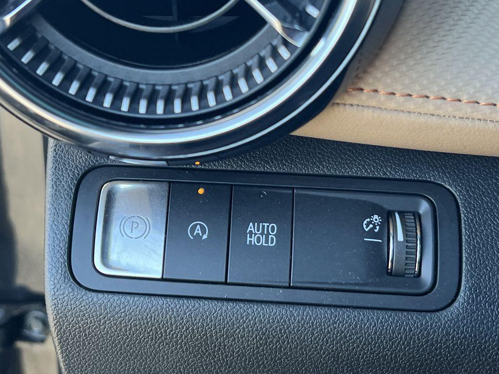 used 2025 Chevrolet Equinox car, priced at $29,999