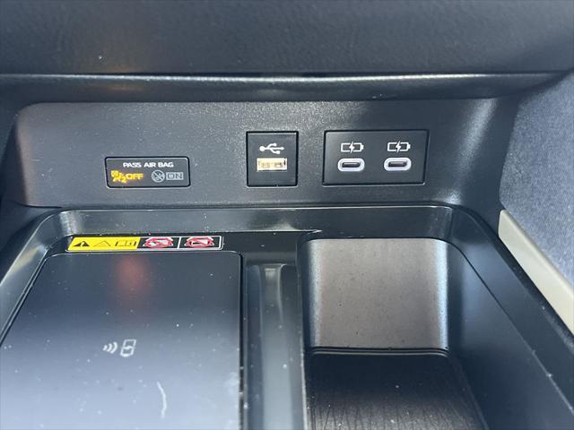 used 2025 Toyota Camry car, priced at $28,999