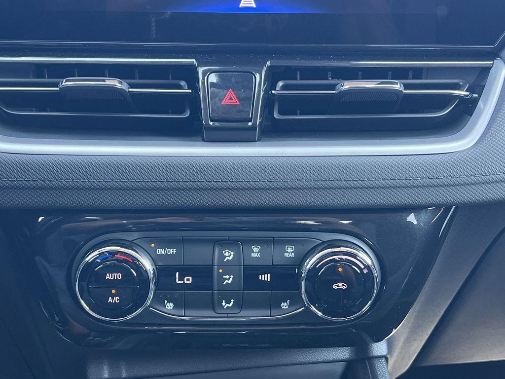 new 2026 Chevrolet TrailBlazer car, priced at $29,270