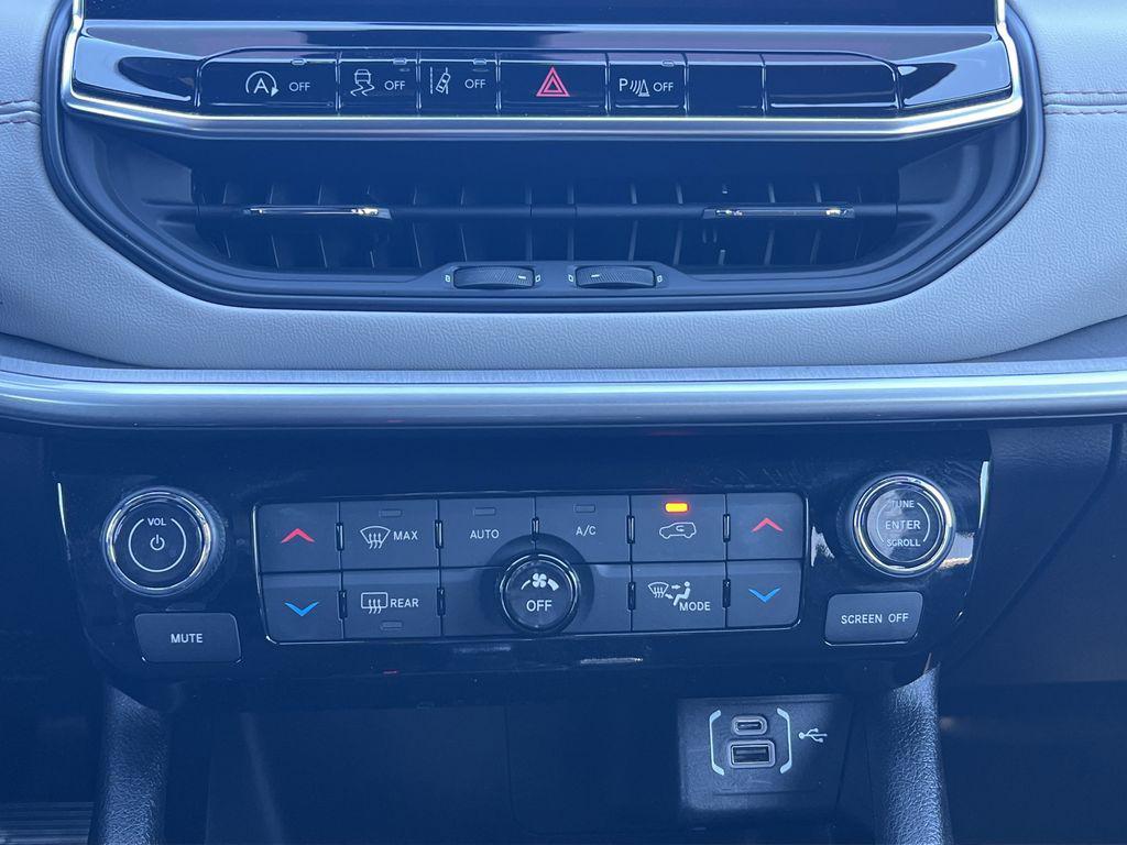 used 2024 Jeep Compass car, priced at $24,999