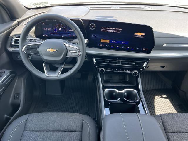 new 2025 Chevrolet Traverse car, priced at $42,560