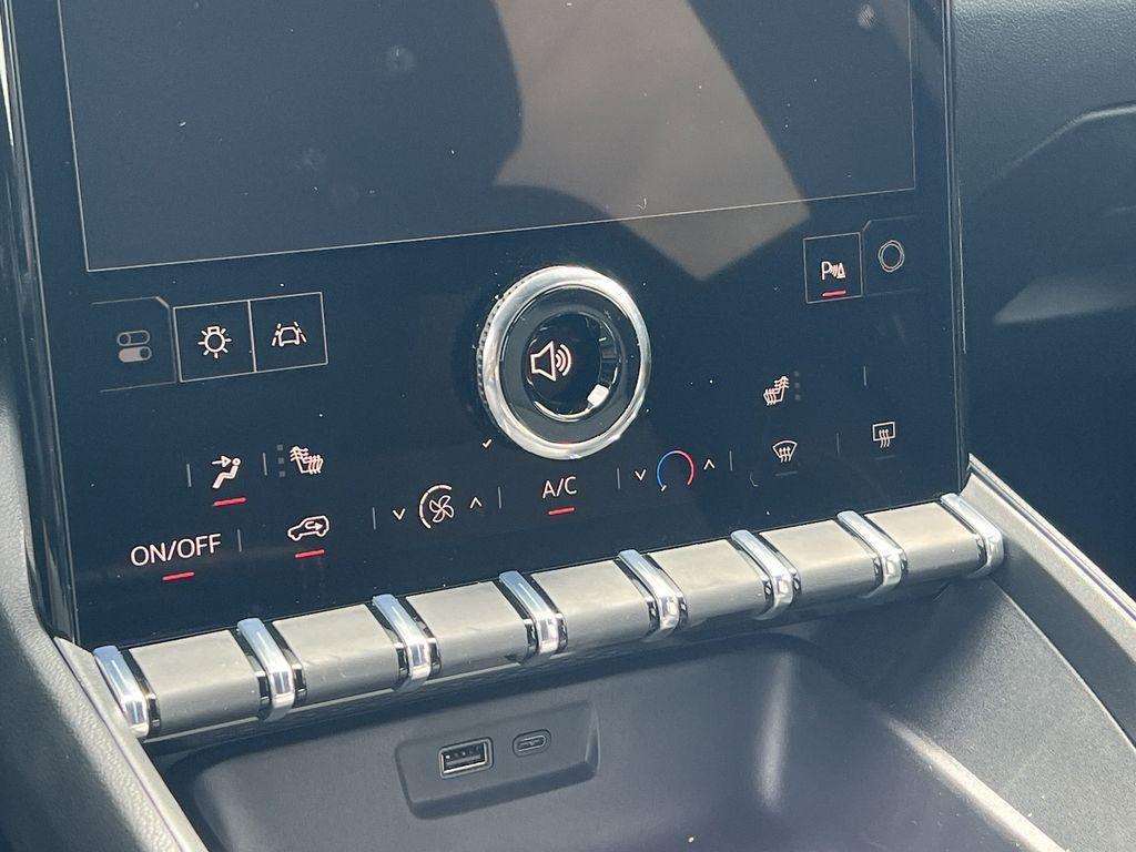 new 2026 GMC Terrain car, priced at $33,285