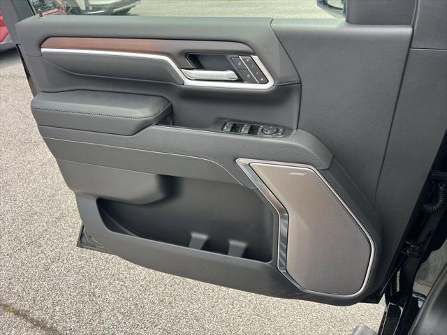 new 2025 GMC Sierra 3500 car, priced at $93,664