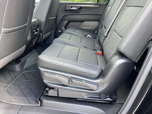 new 2025 Chevrolet Suburban car, priced at $71,005