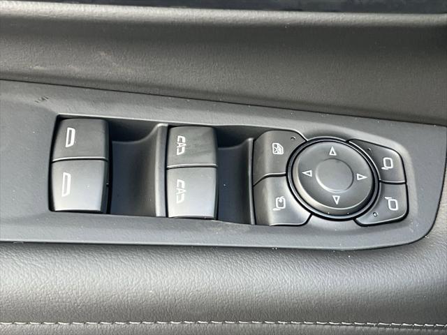 new 2025 Chevrolet Suburban car, priced at $71,005