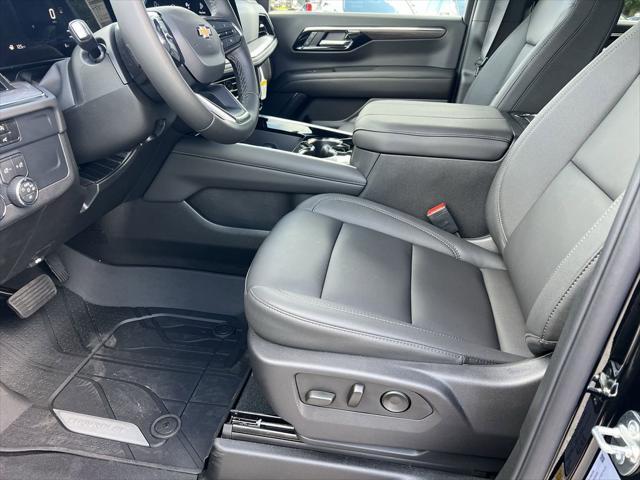 new 2025 Chevrolet Suburban car, priced at $71,005
