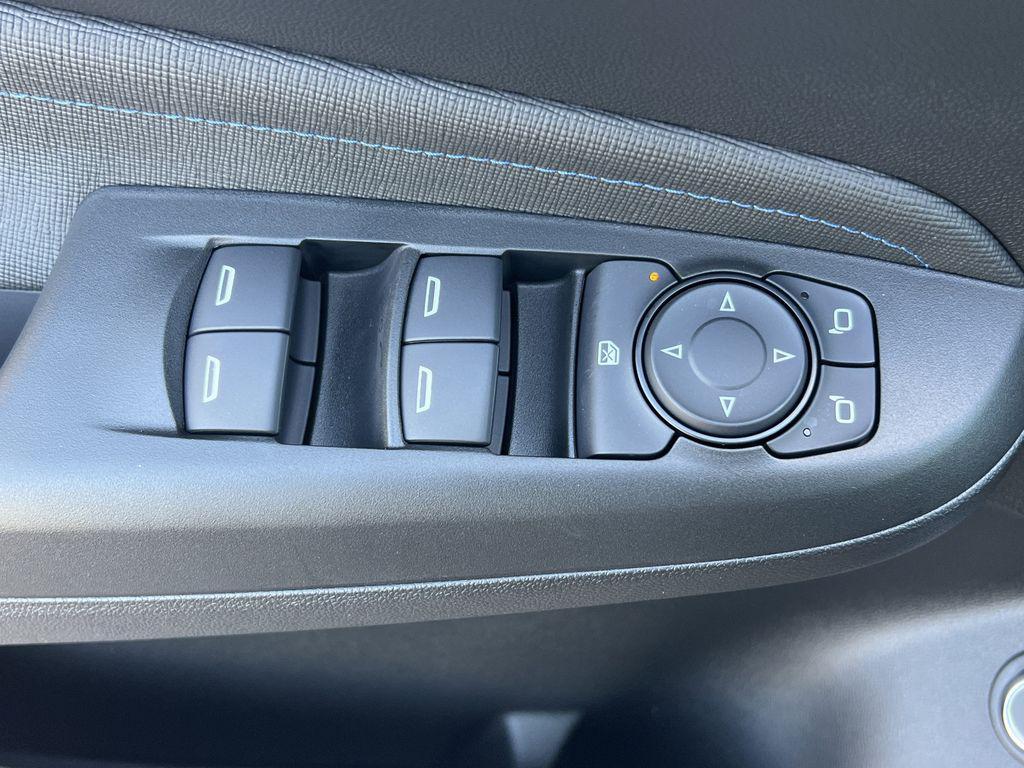 new 2026 Buick Envista car, priced at $30,870