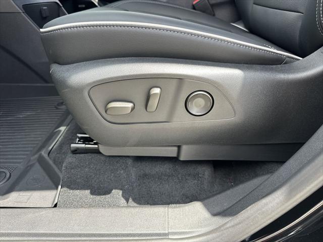 new 2025 Buick Enclave car, priced at $49,185